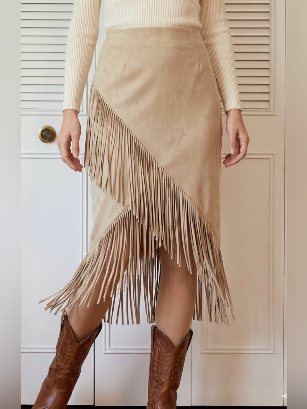 Fringed Suede-Look TanMidi Skirt Size Medium